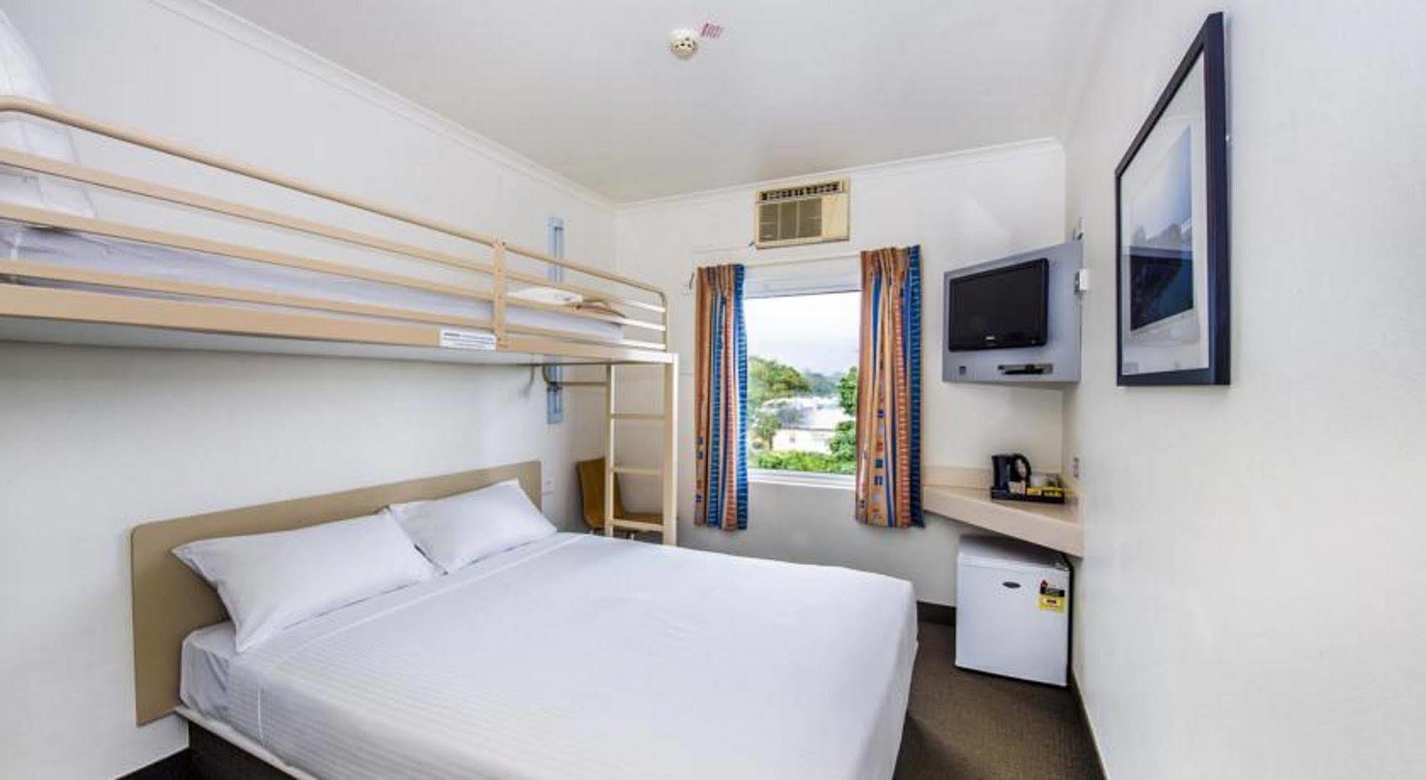 Ibis Budget Coffs Harbour Exterior photo